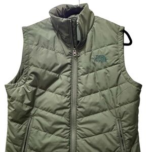 The North Face Women's Vest Olive Green size L
